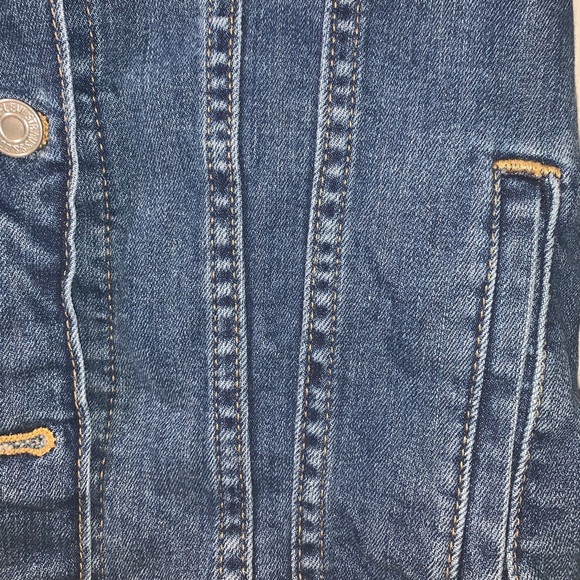 Denim jacket - Picture 2 of 4